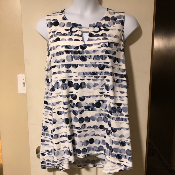 Alfani Tops - Alfani 3X Polka dot dressy tank